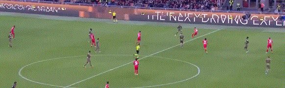 1666472628522034068.gif 动画 (4385).gif